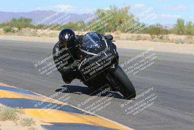 media/Oct-01-2023-SoCal Trackdays (Sun) [[4c570cc352]]/Turn 7 Inside (11am)/